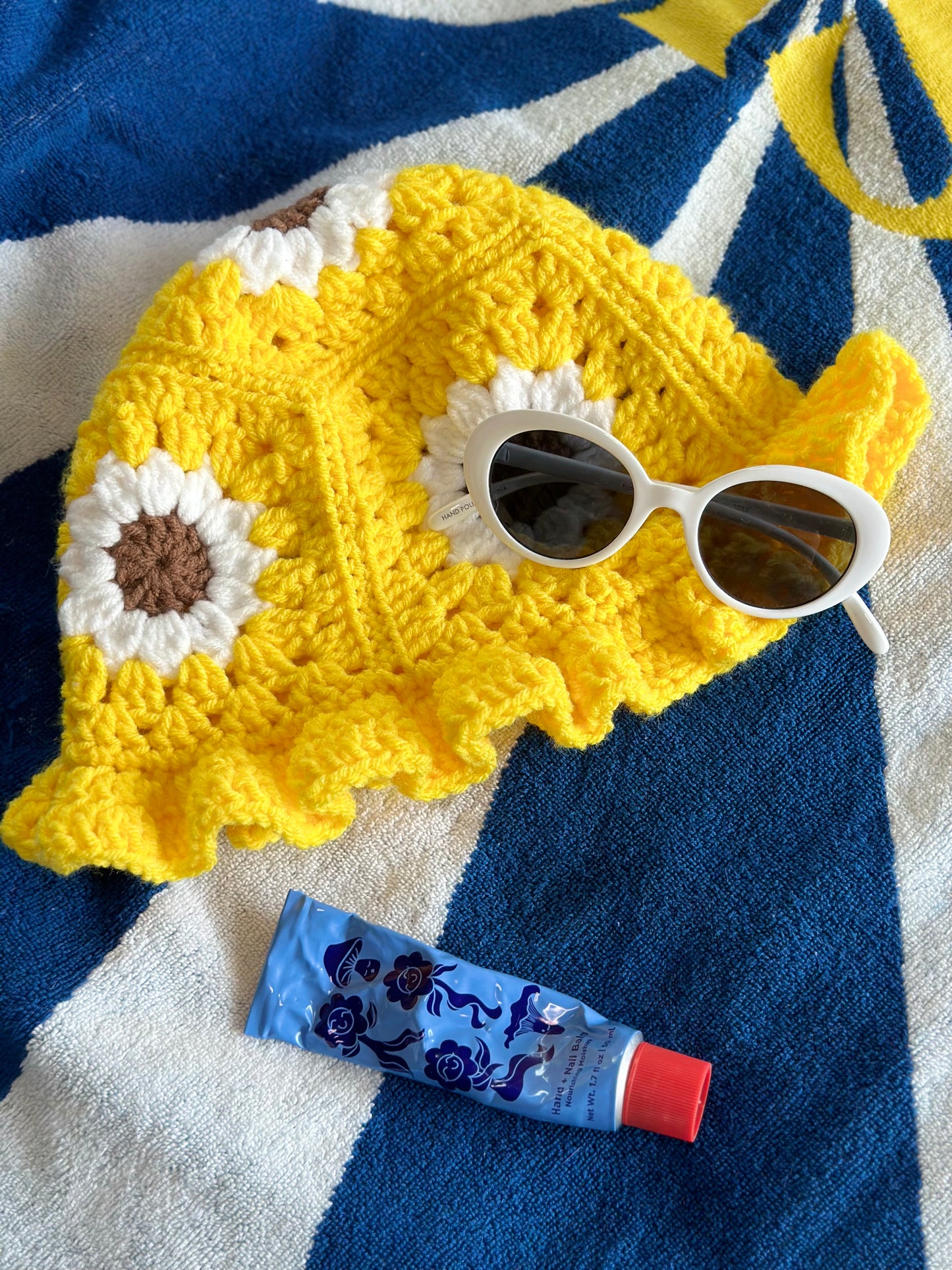 Daisy Bucket Hat
