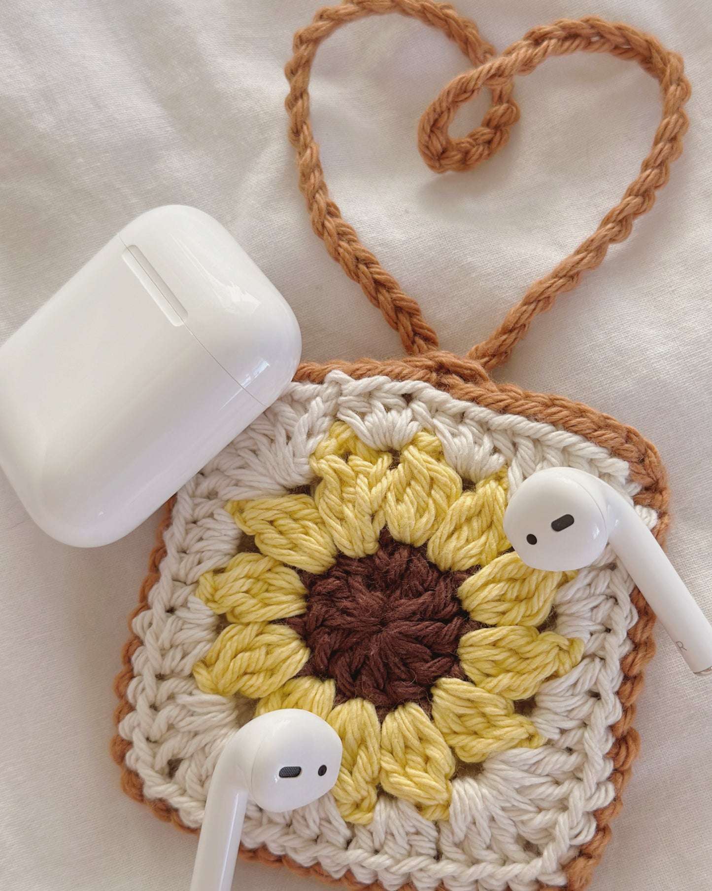 Crochet Sunflower Pouch Pattern
