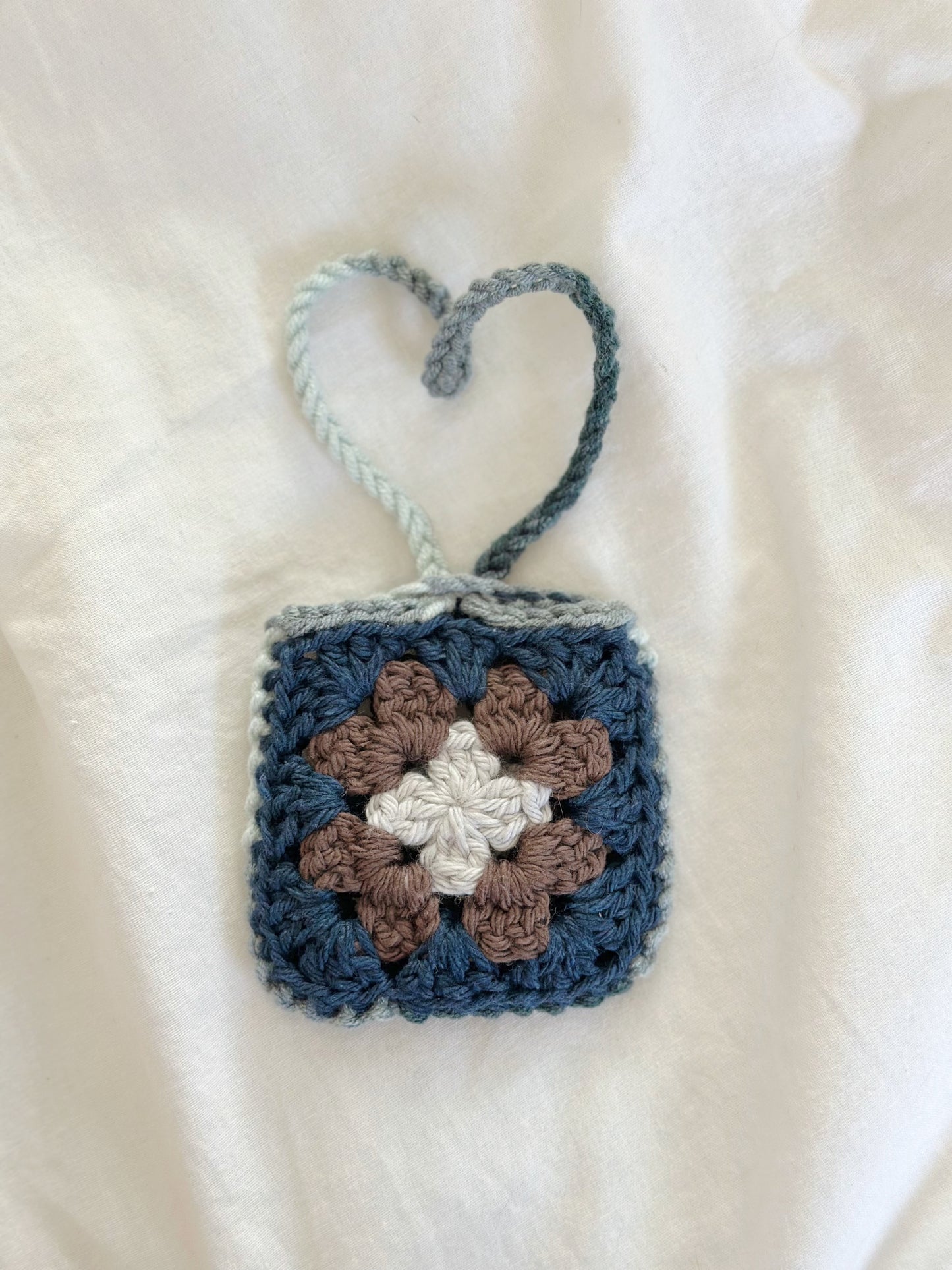 Granny Square Accessory Bag